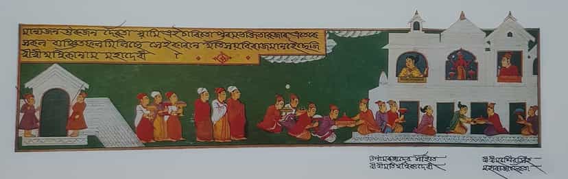 A wide illustrated folio: a band of old Assamese script above a courtly procession of figures bearing offerings toward a white palace where enthroned royal figures sit.